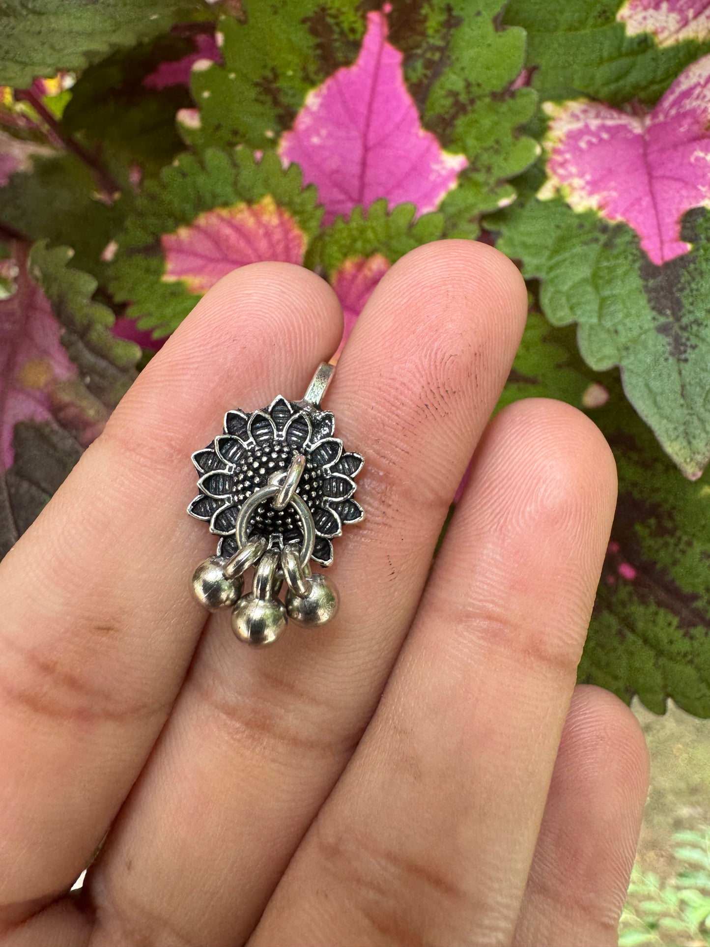 Kashvi press-on Nose Pin | Non - Piercing