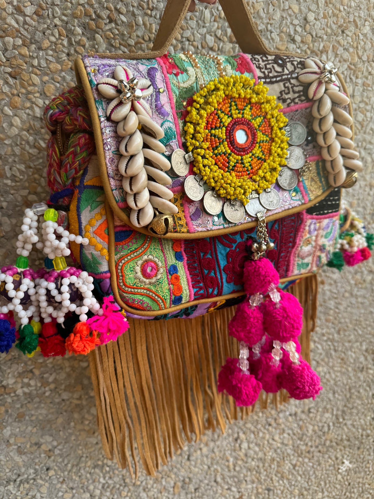 Dia Banjara Sling Bag