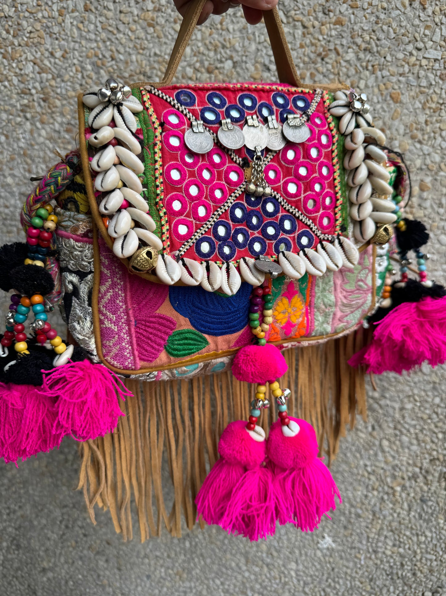 Riana Banjara Sling Bag