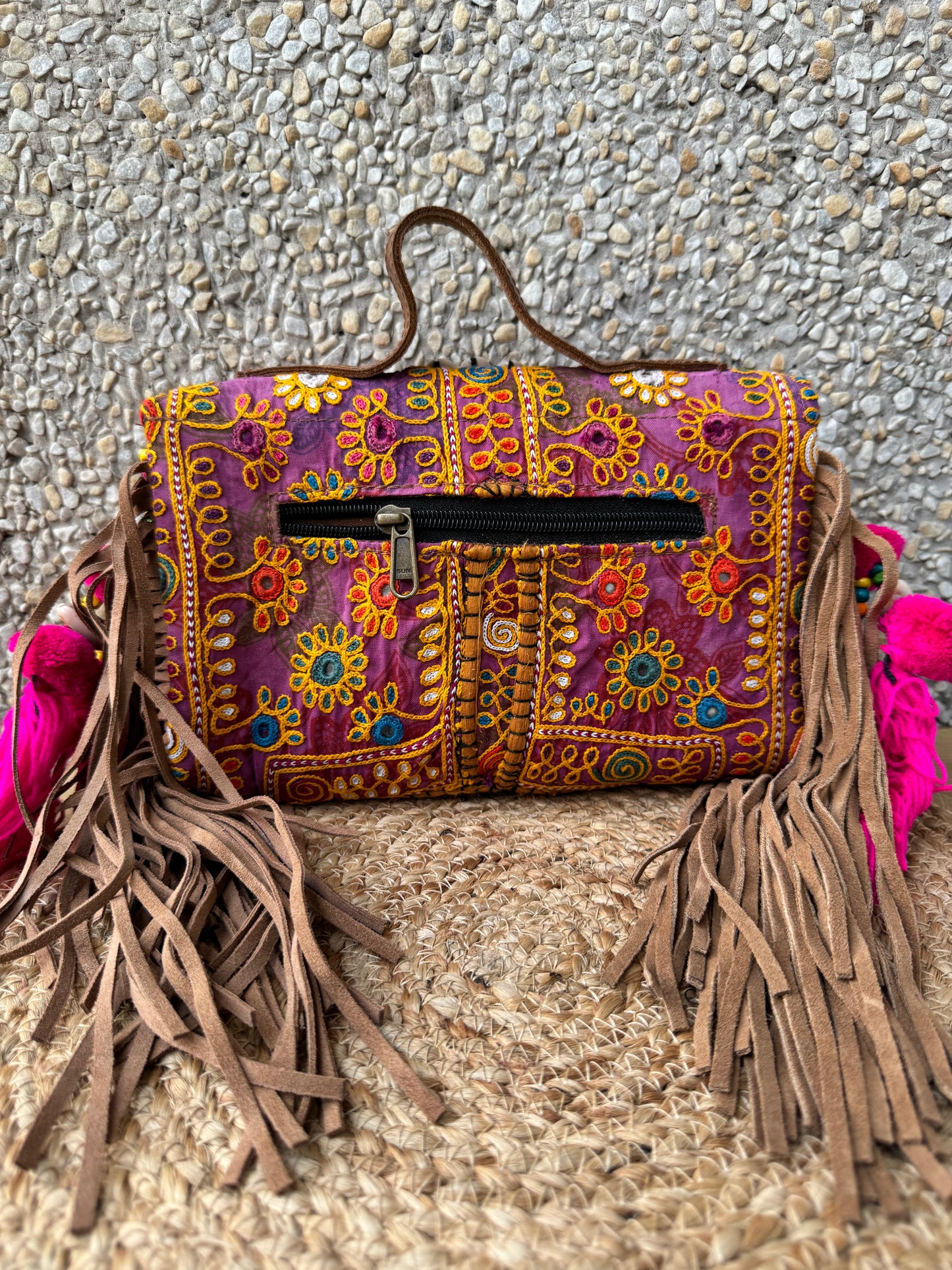 Imoigen Banjara Sling Bag