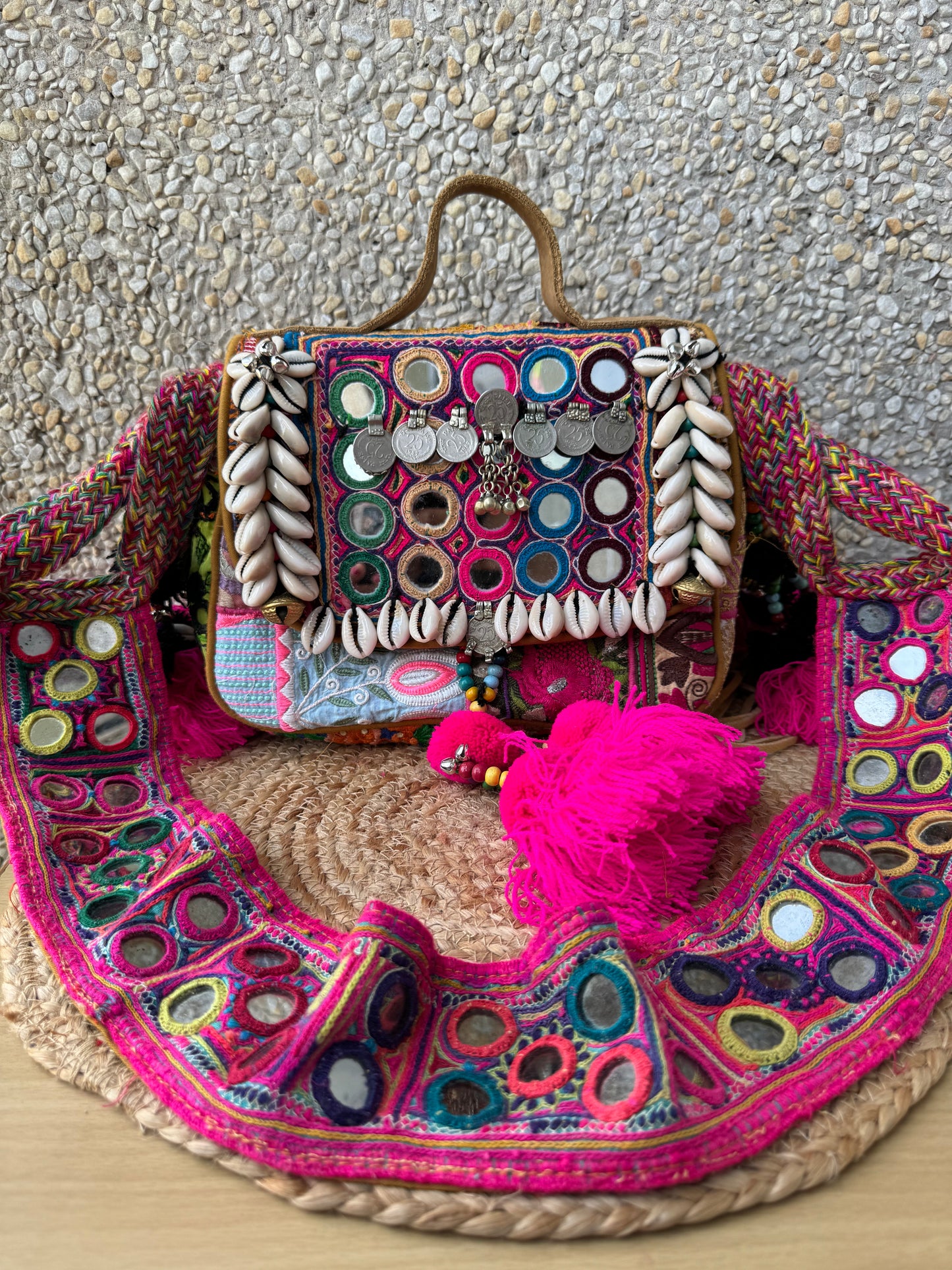 Keavy Banjara Sling Bag