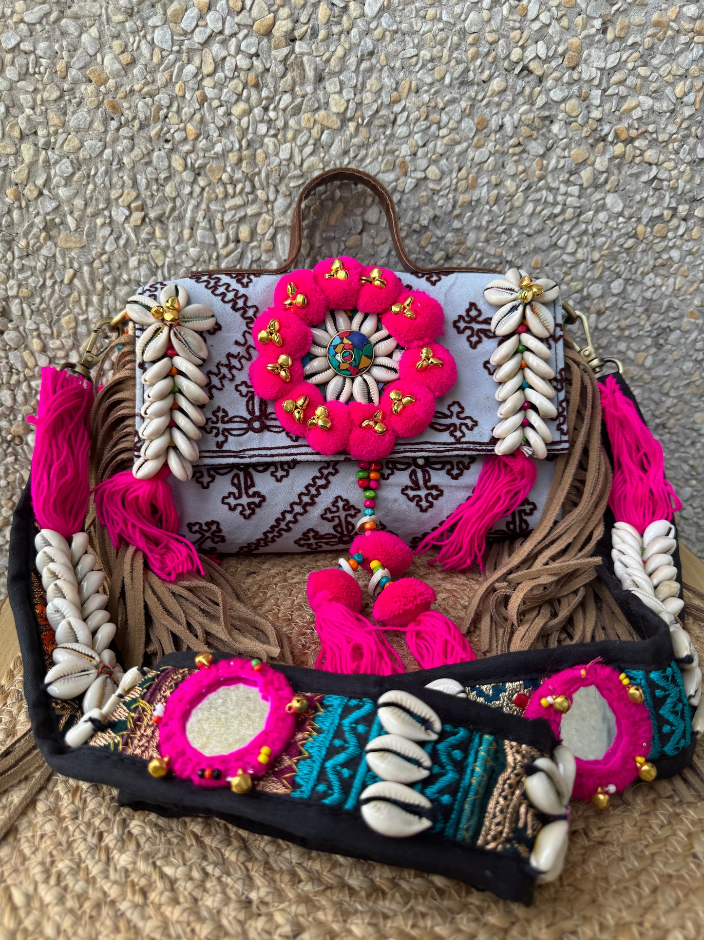 Zuria Banjara Sling Bag