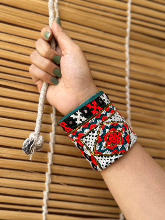 Sydney Kutchi Fabric Bracelet | Handcuff