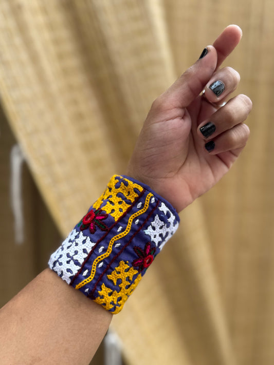 Jeeha Fabric Handcuff | Bracelet
