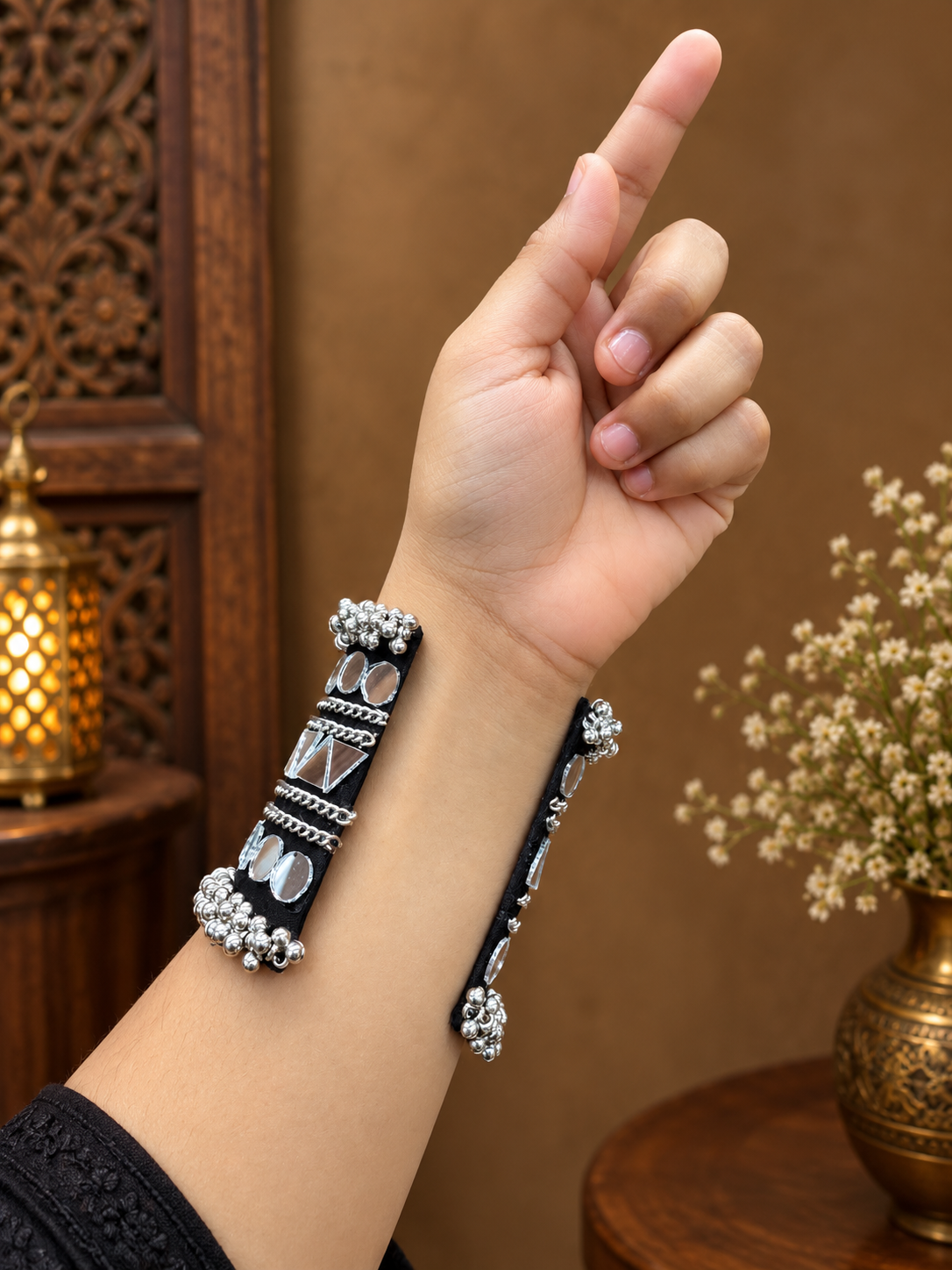 Maisvi Fabric Handcuff