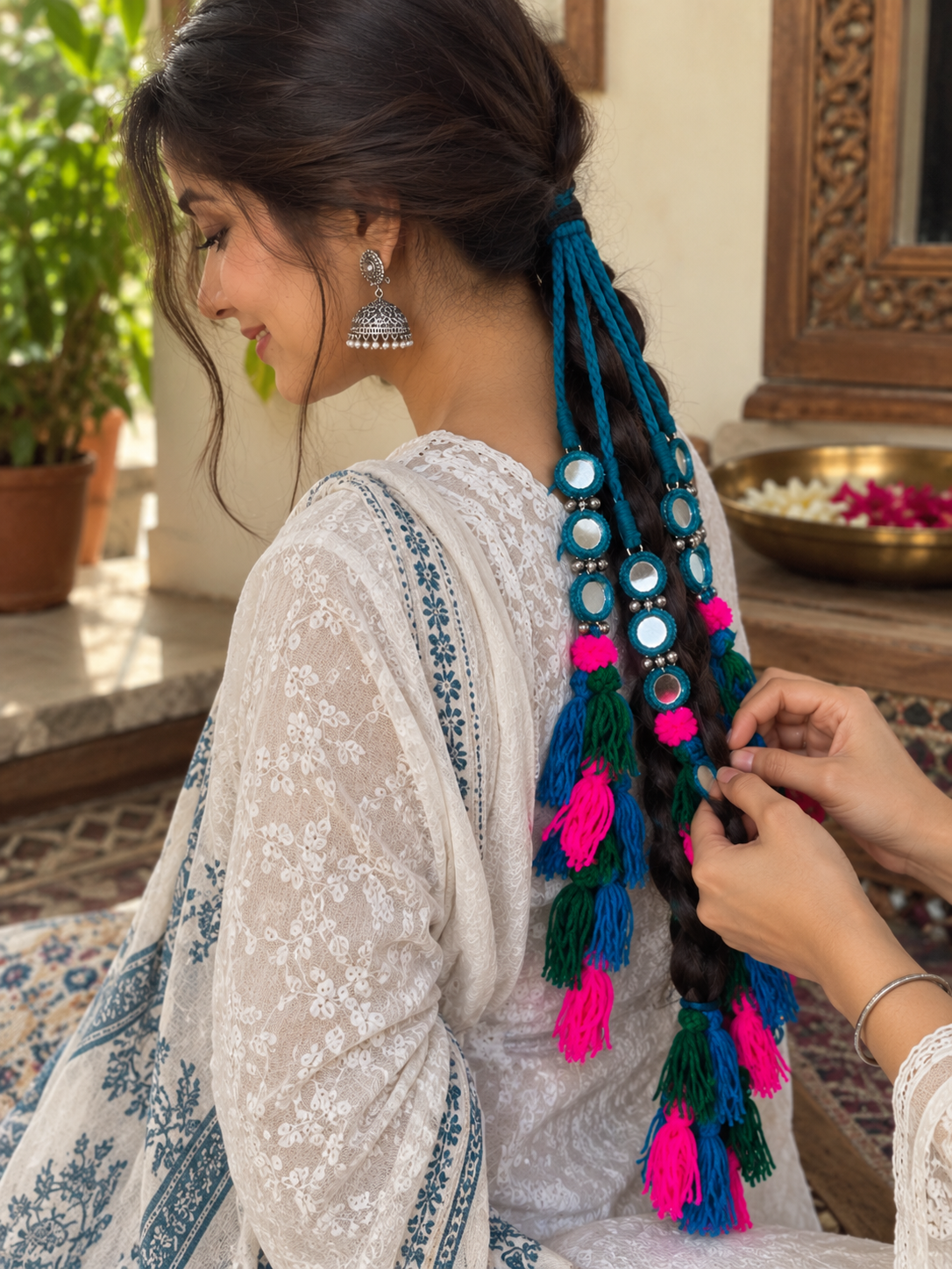 Shahana Hair Parandi