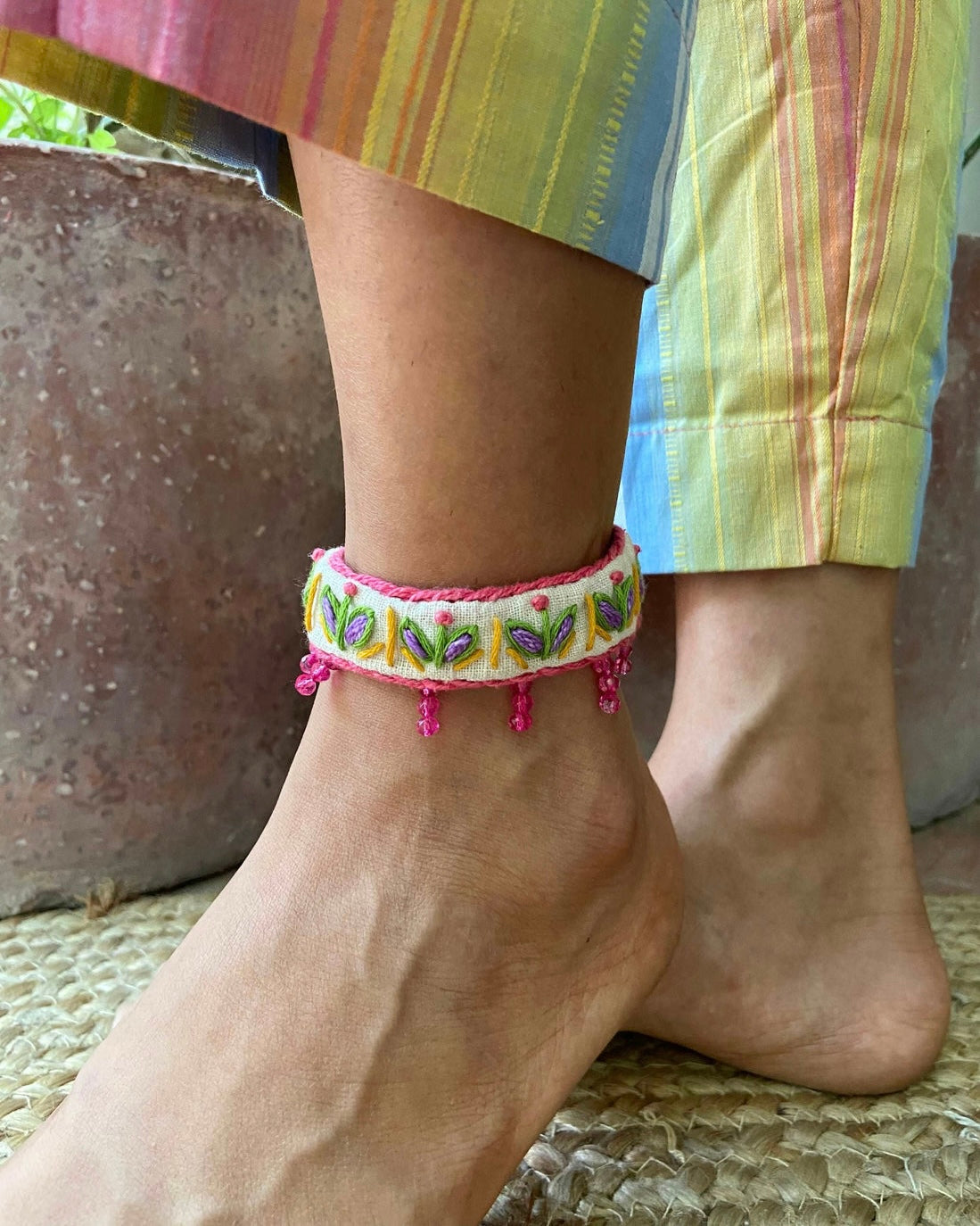 Sreta Fabric Anklet | Bajubadh