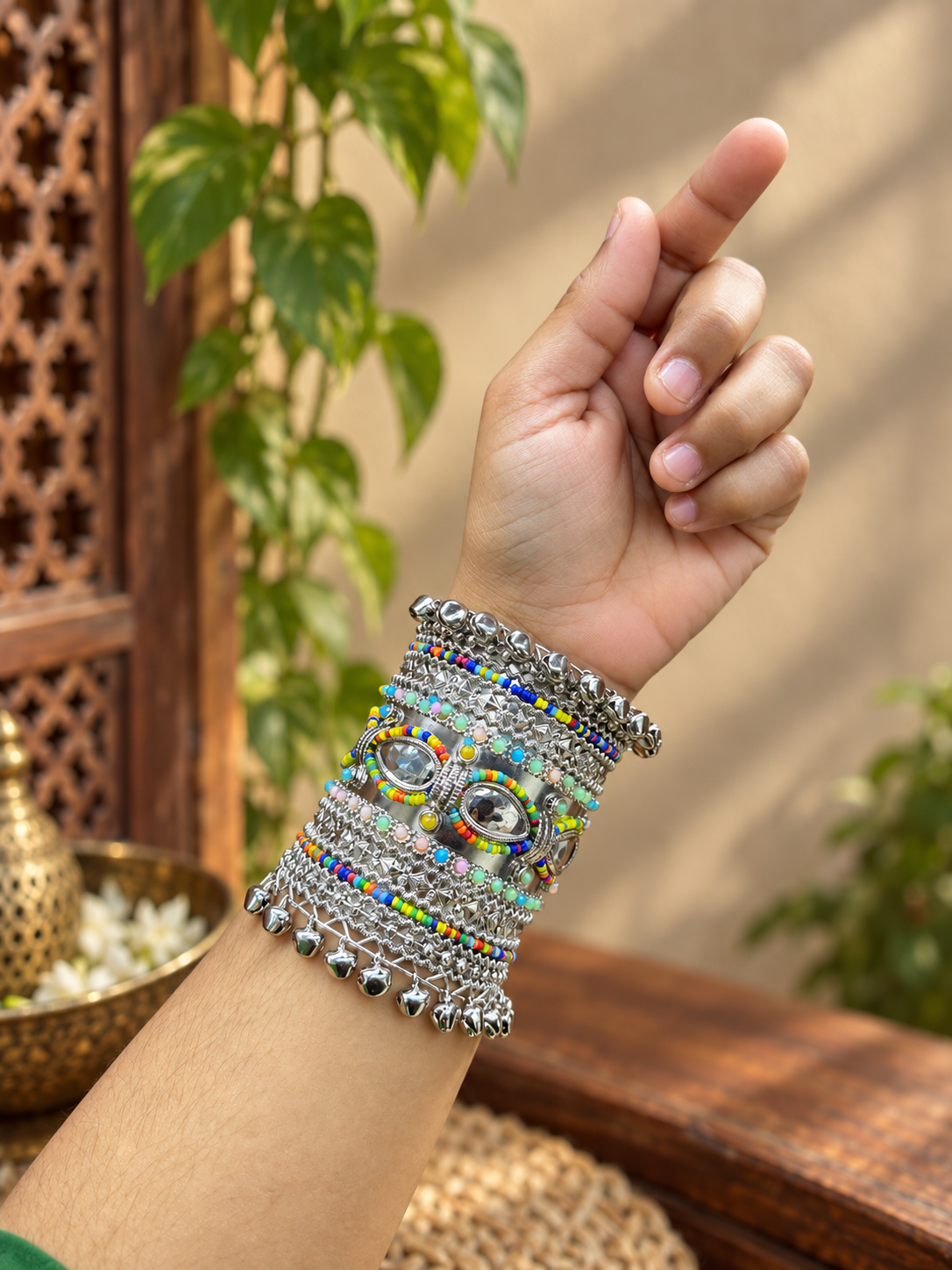 Liza Bracelet | Handcuff
