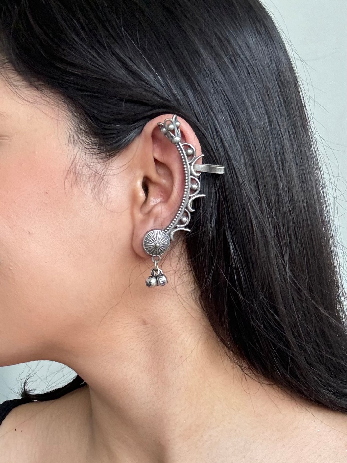 Hetva Earcuffs