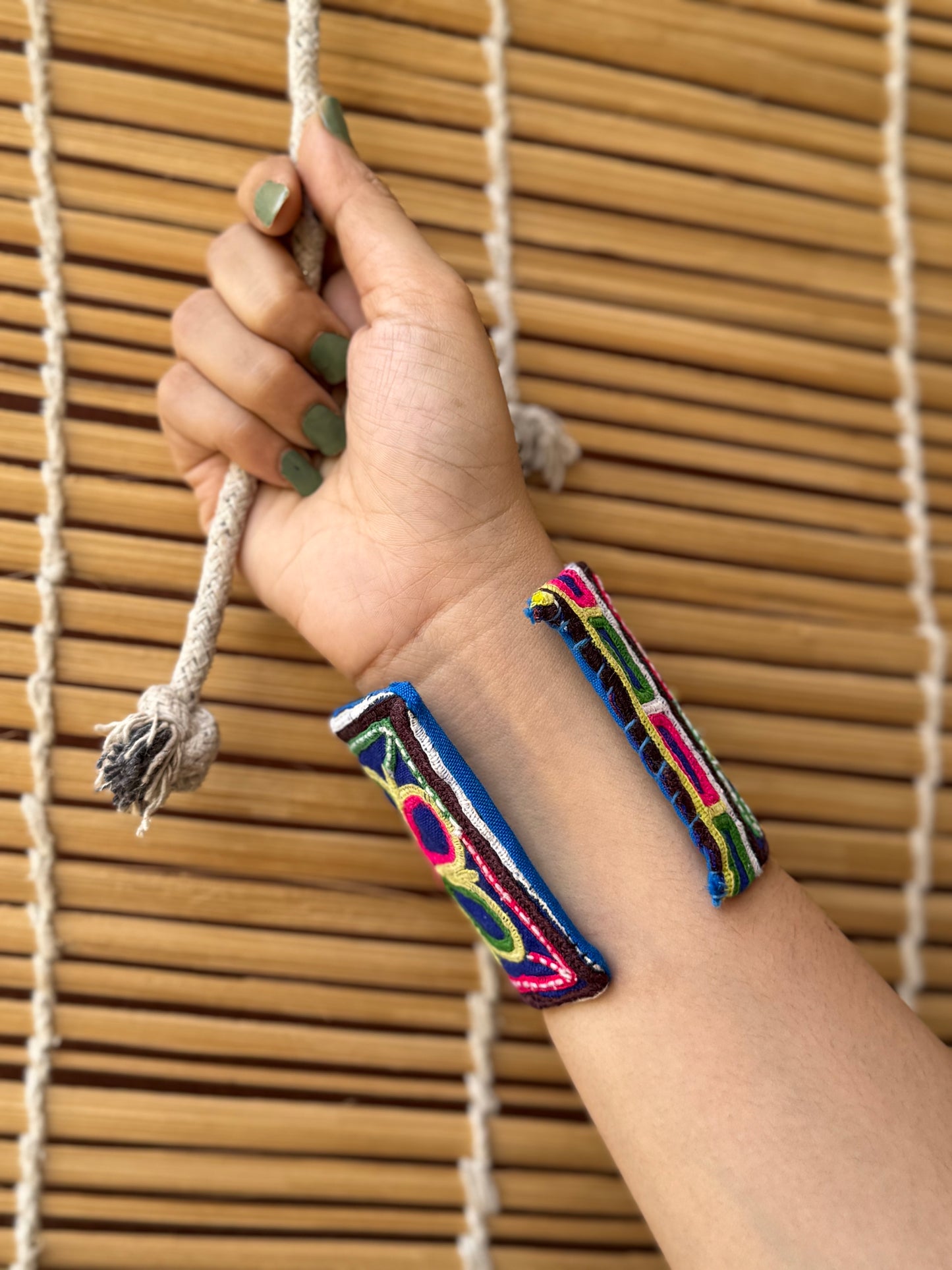 Quinnei Kutchi Fabric Bracelet | Handcuff