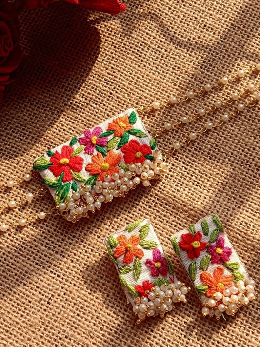 Wiha Fabric Choker + Earrings Set
