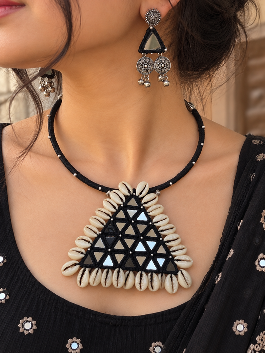 Isra Necklace + Earrings Set