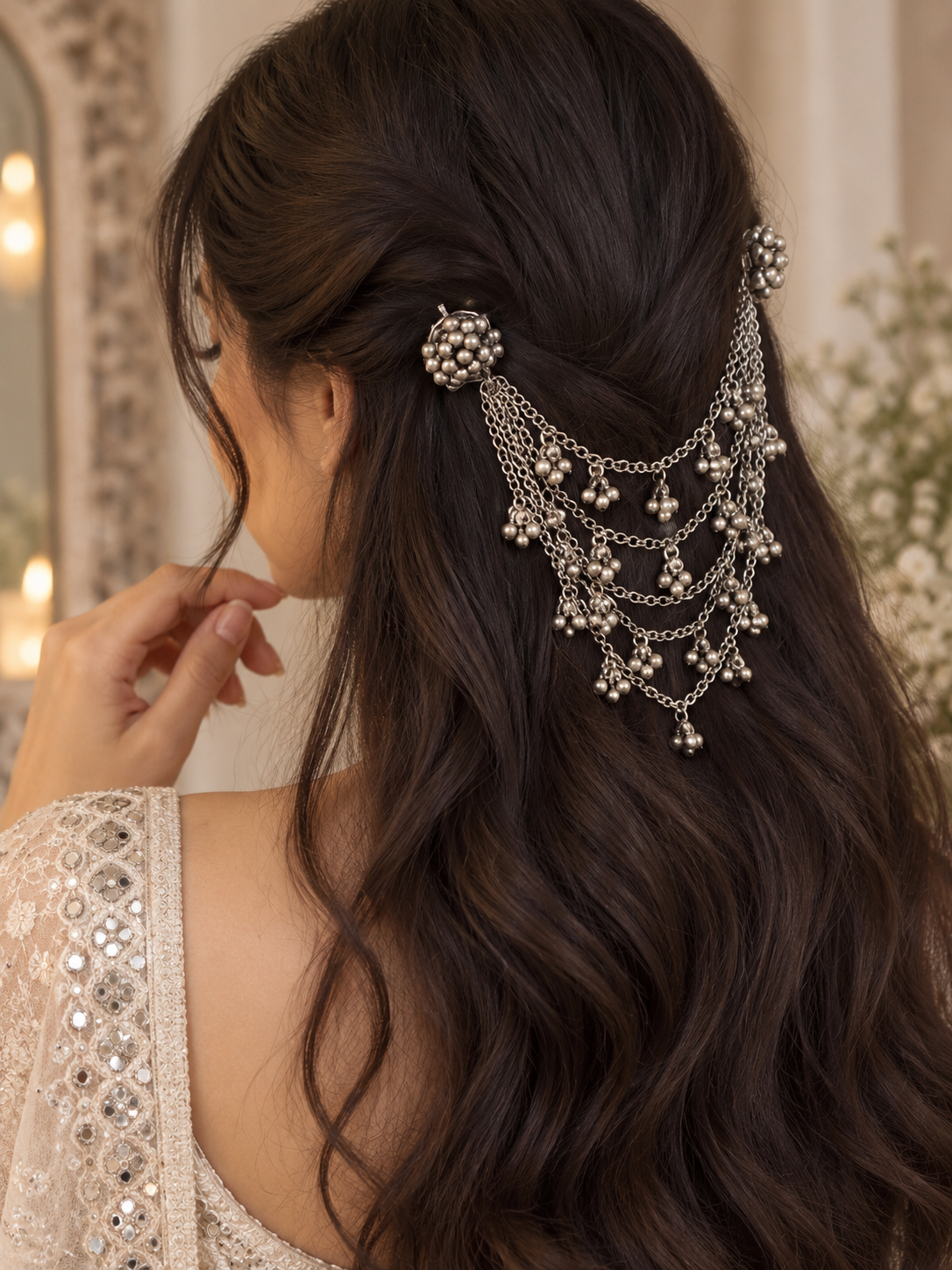 Meera Ghunghroo Hair clips