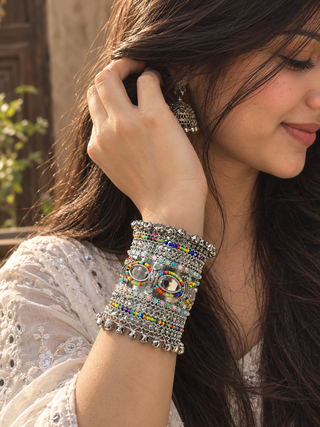 Liza Bracelet | Handcuff