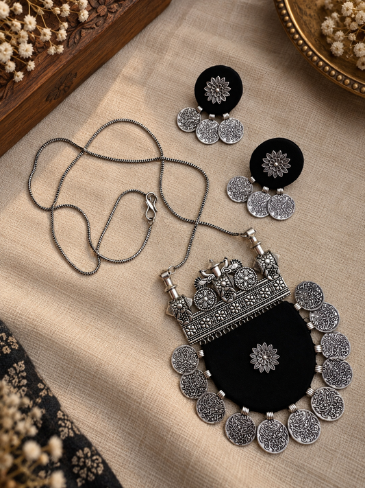 Harini Necklace set | Necklace + Earrings