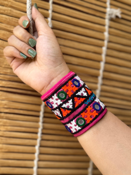 Asma Kutchi Fabric Bracelet | Handcuff