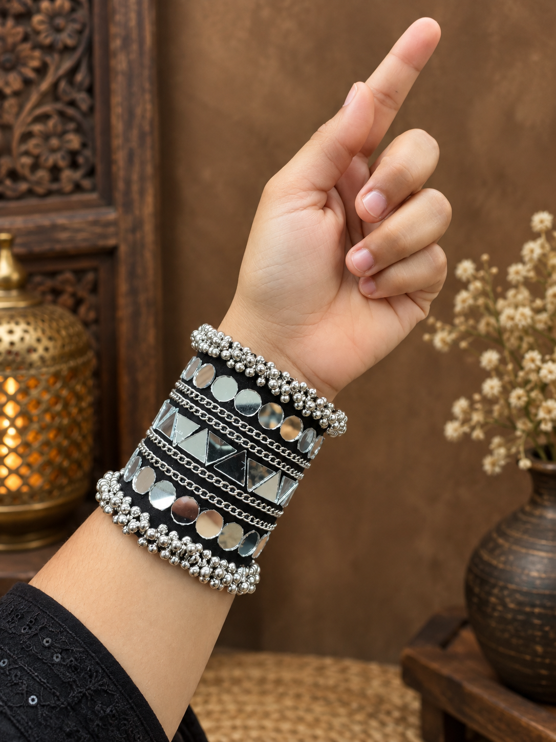 Maisvi Fabric Handcuff