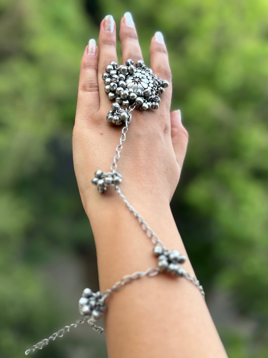 Shaya HathFool | Bracelet Ring Chain