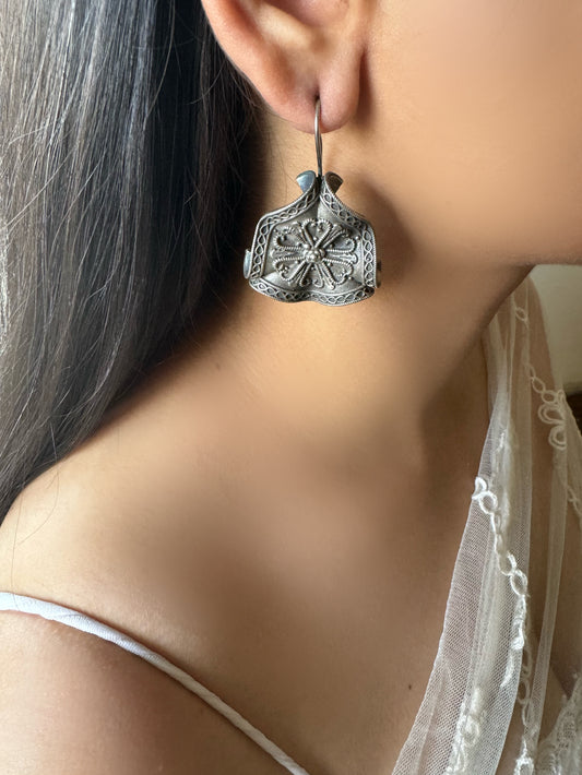 Hiyana German Silver Studs
