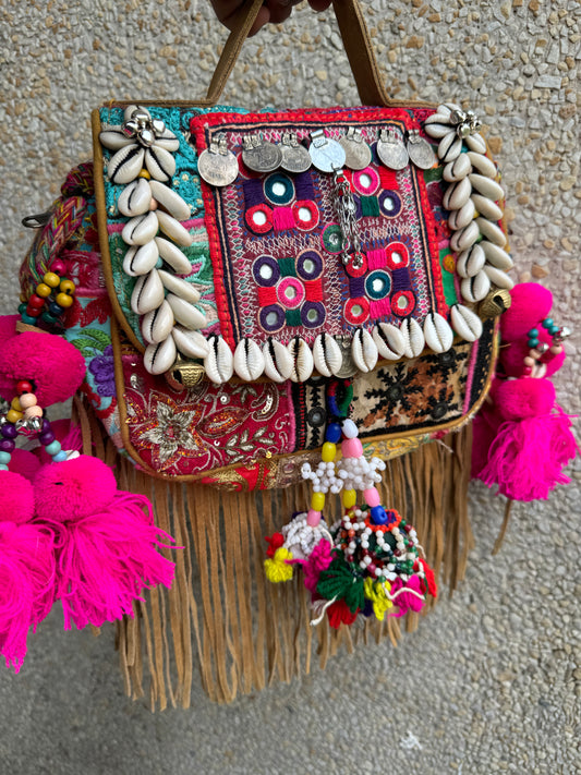 Noaa Banjara Sling Bag