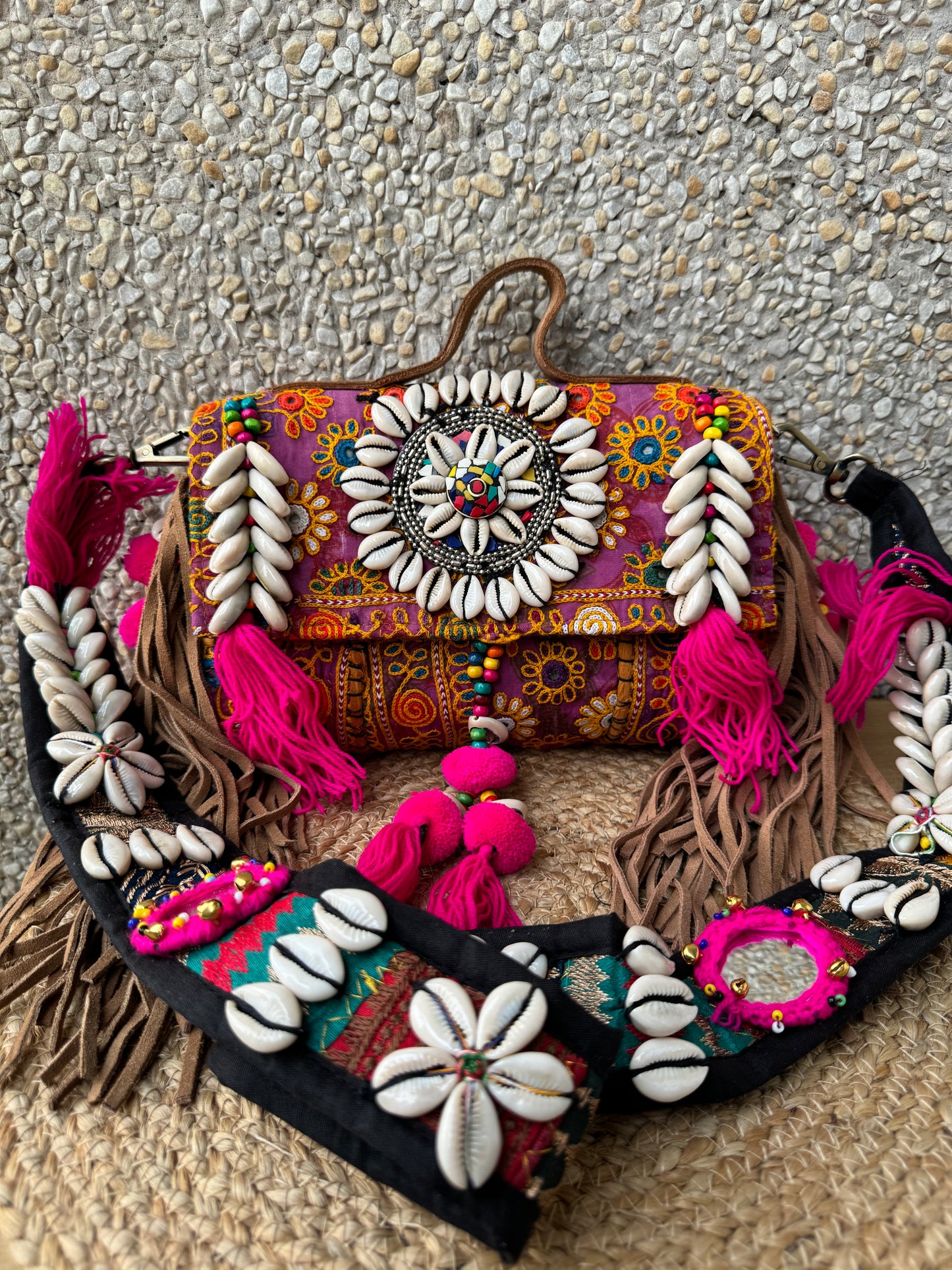 Imoigen Banjara Sling Bag