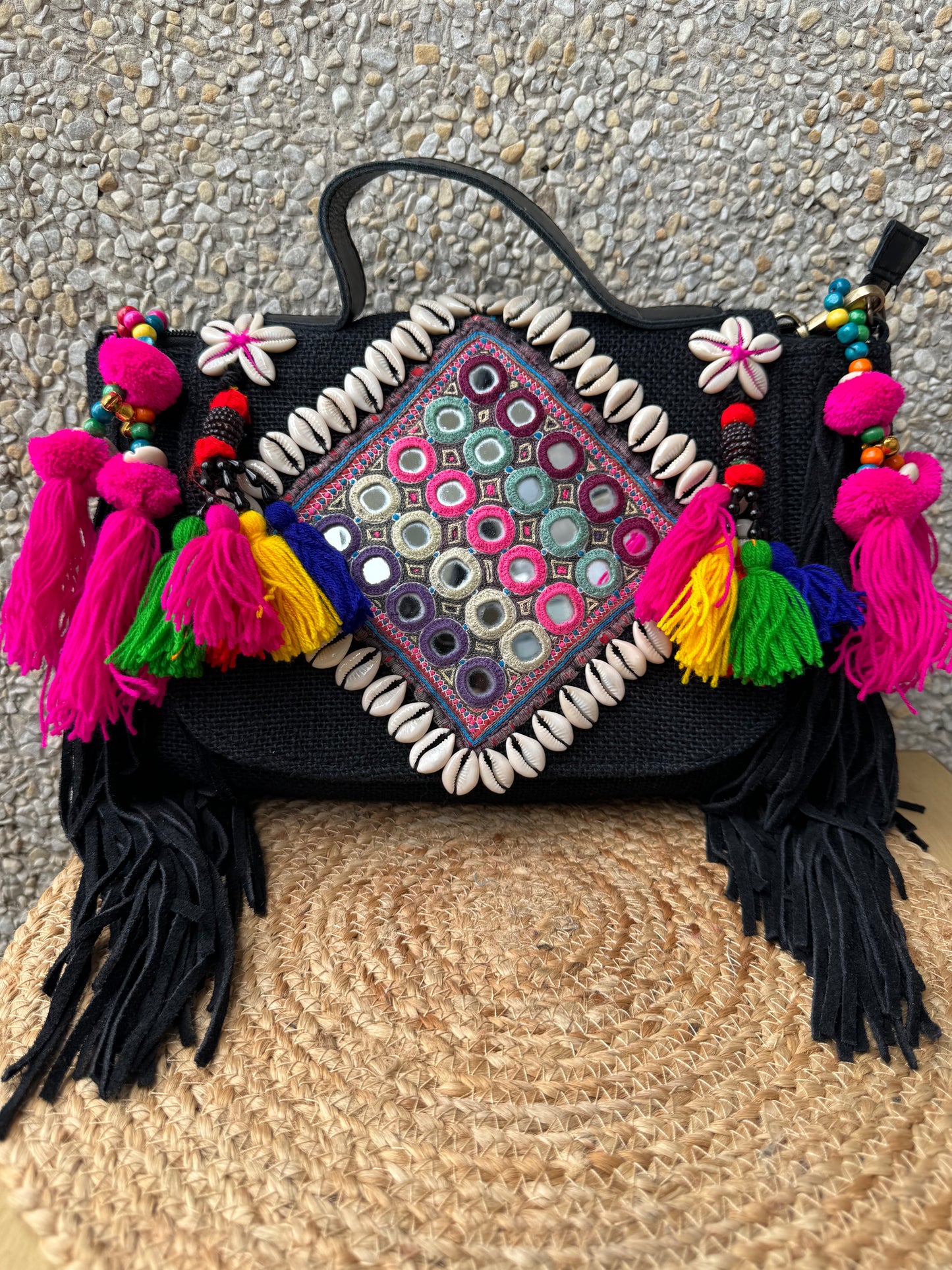 Moheeniy Banjara Sling Bag