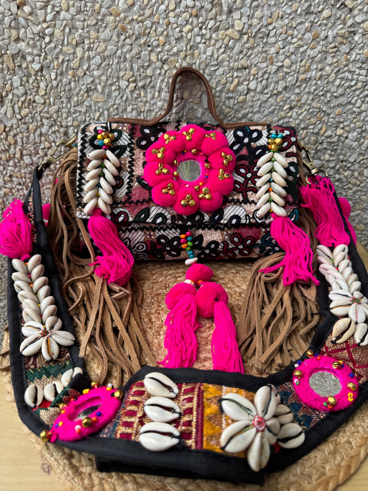 Kaya Banjara Sling Bag