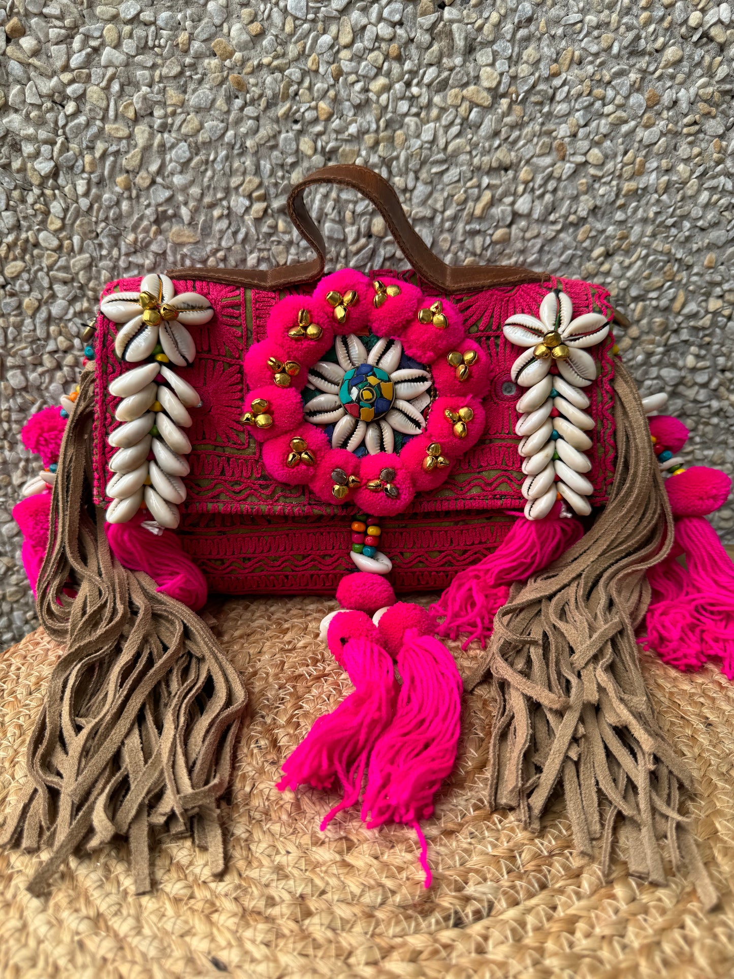 Lavyana Banjara Sling Bag