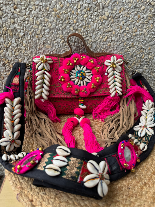 Lavyana Banjara Sling Bag