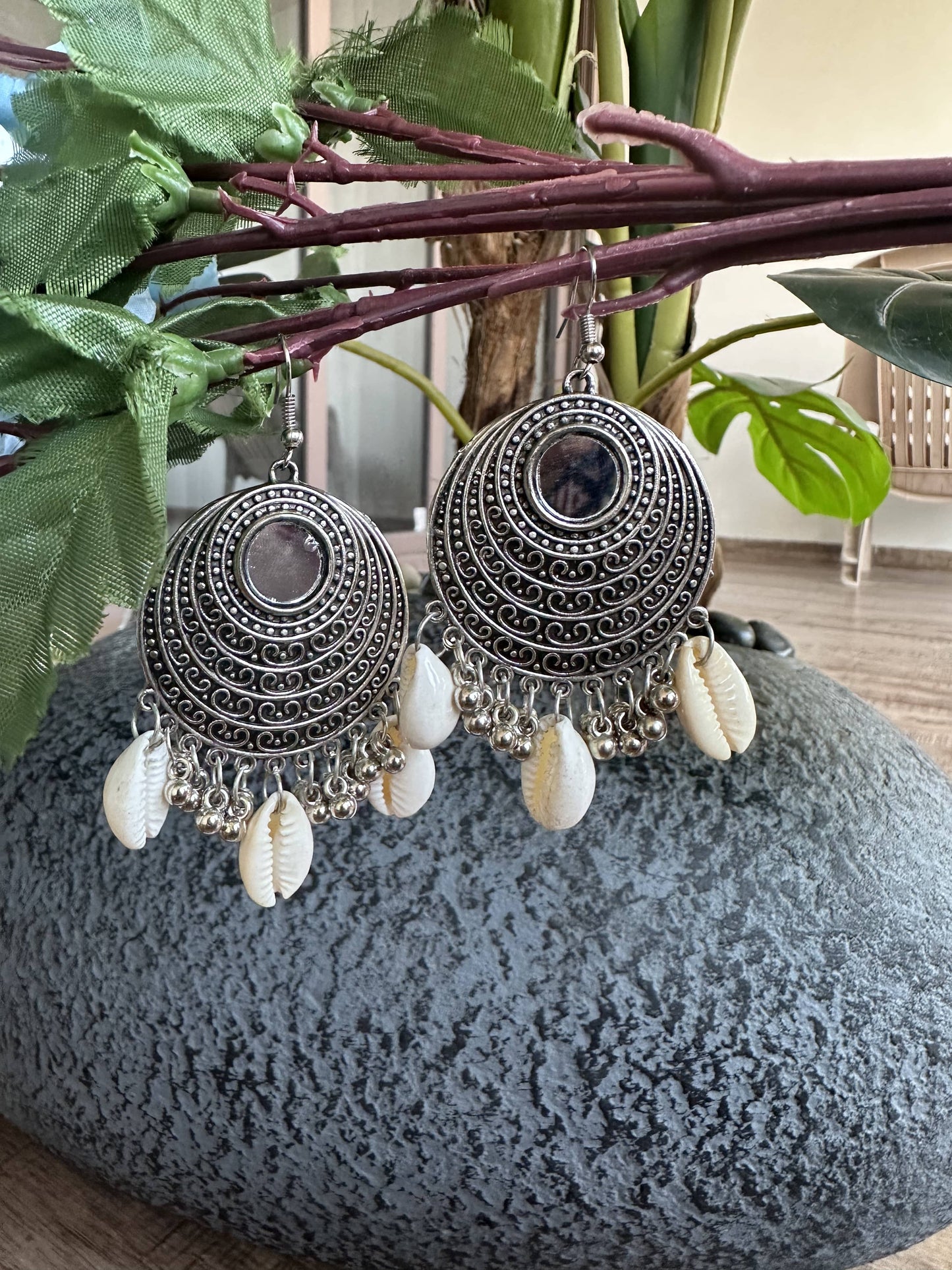 Dalaja Earring