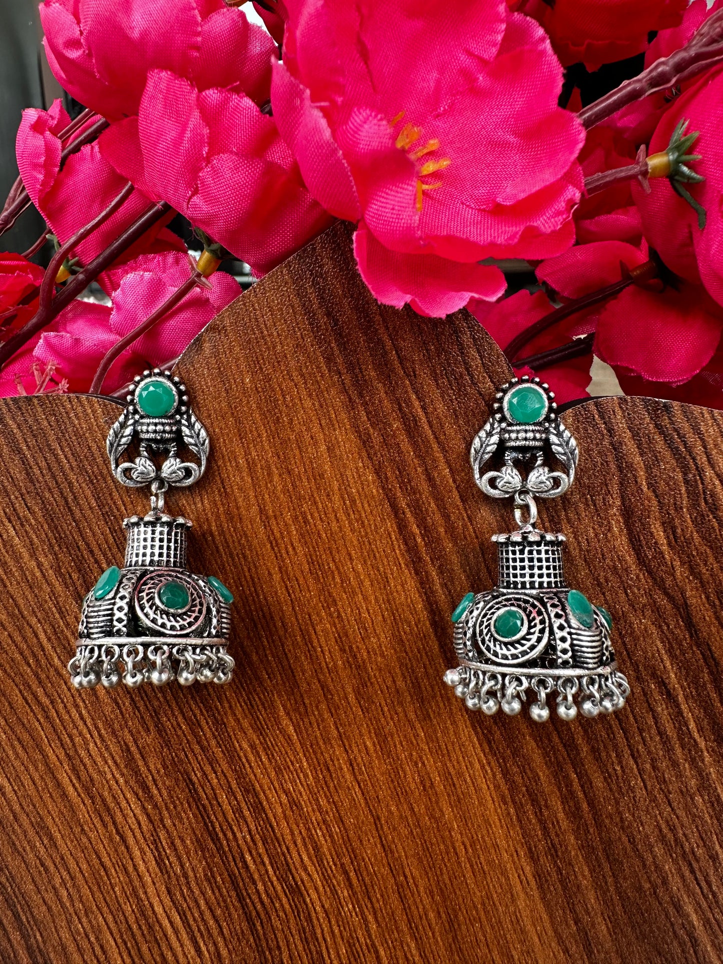 Vivacious Jhumka