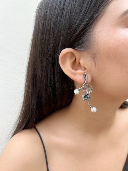 Kaya Earrings | German Silver Balis