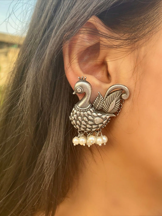 Jwalia Stud Earrings