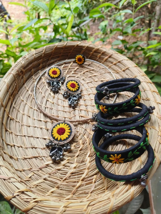 SuryaMukhi Necklace + Earrings + Ring + 6 bangles Set