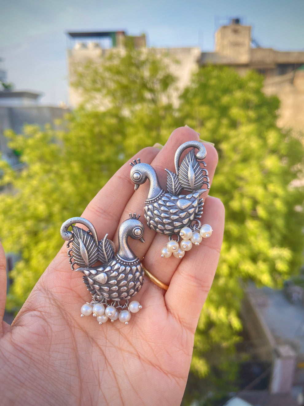 Jwalia Stud Earrings